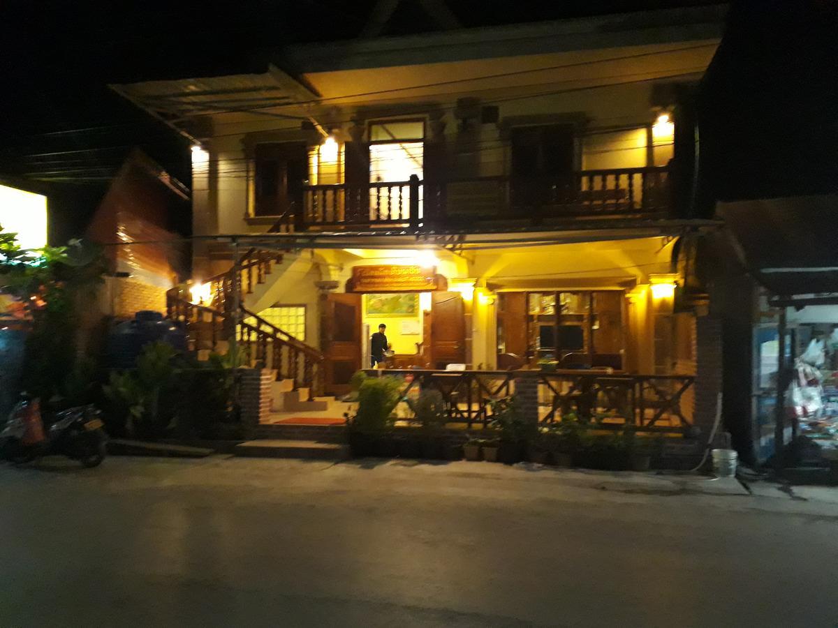 Thip Phavan Guesthouse Pakbeng Luaran gambar